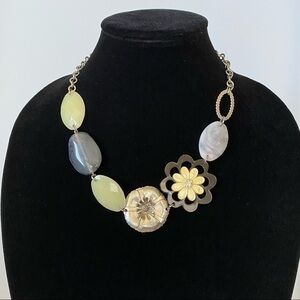 Necklace NY Silver Tone Acrylic Metal Statement Costume Jewelry 17”+3”